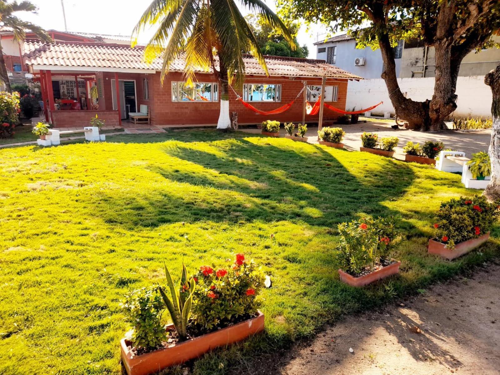 Ortimar Tolú Exterior foto